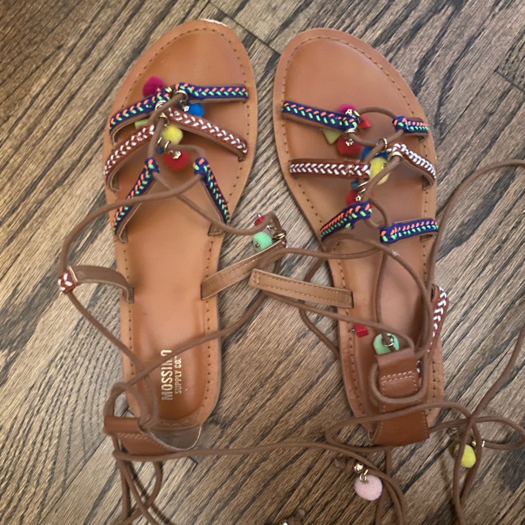 Mossimo Supply Co Shoes (Bought At Target) Size 8